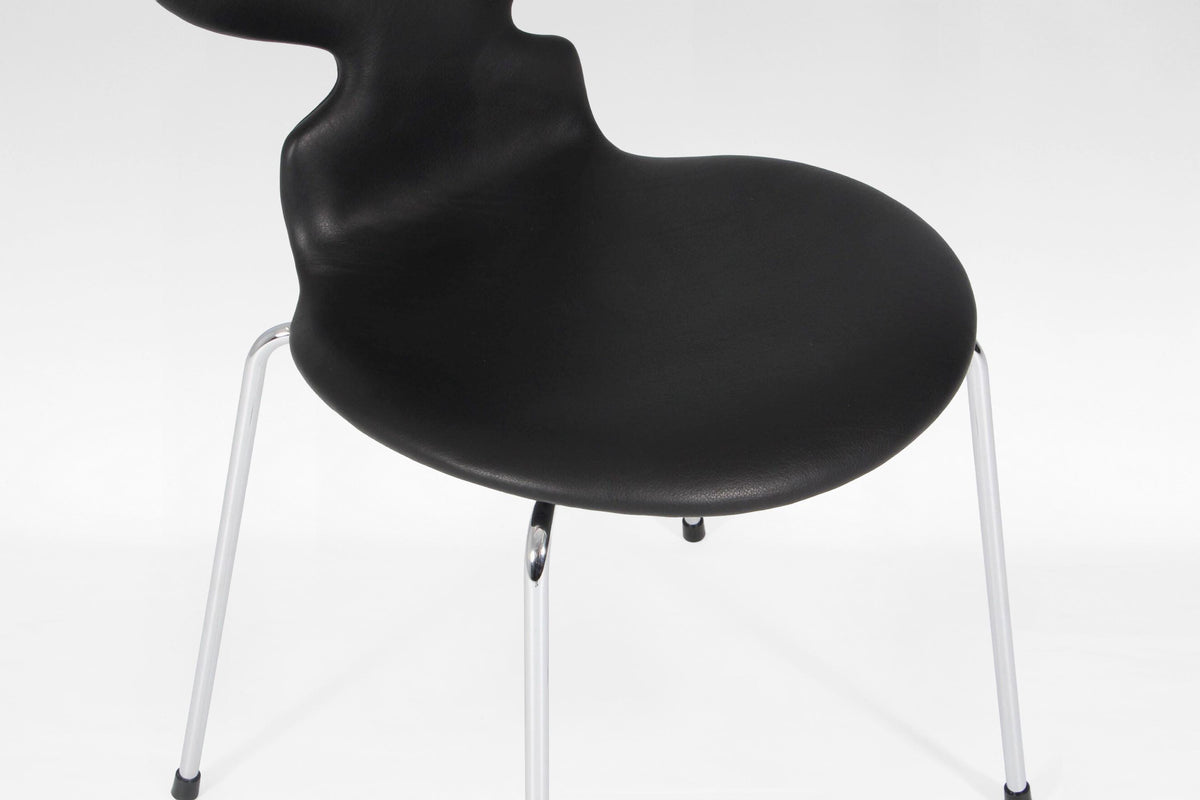Ant Dining Chairs in Black Leather & Chrome by Arne Jacobsen for Fritz Hansen, 1960s, Set of 4