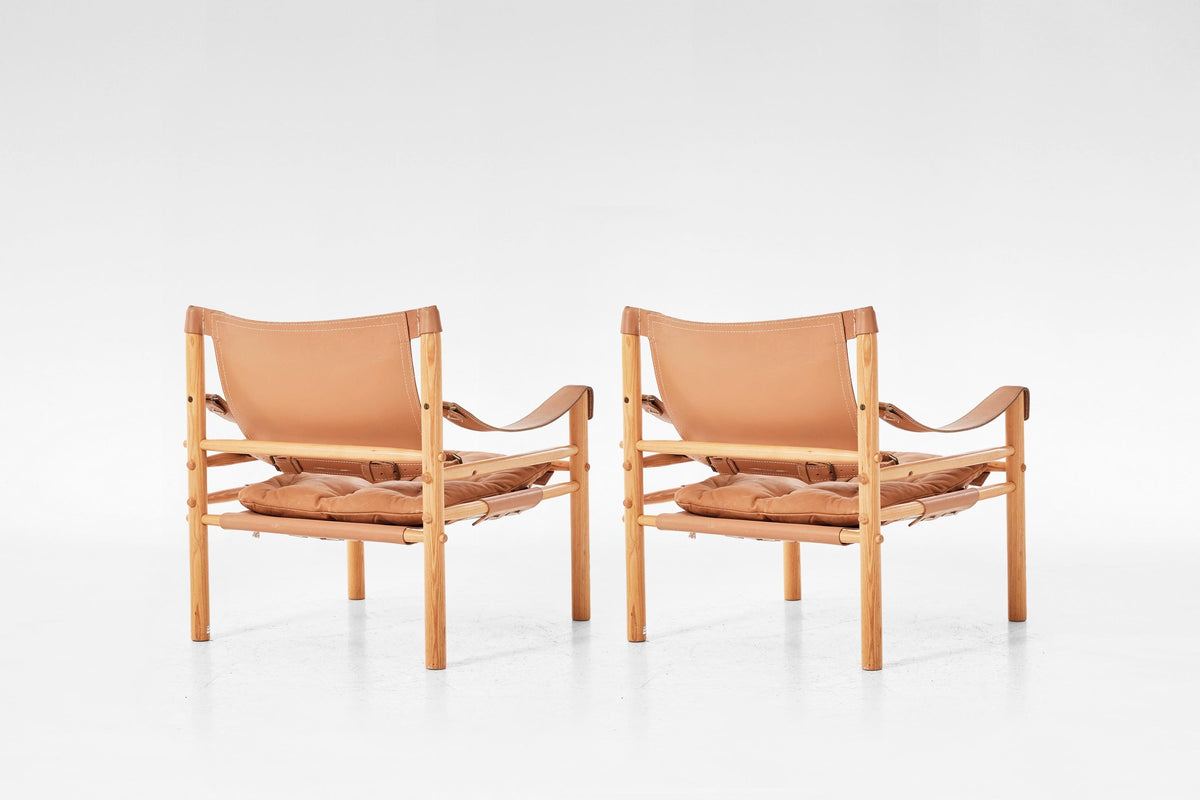 Scirocco Safari Lounge Chairs in Tan Leather & Ash by Arne Norell for Arne Norell AB, 1960s, Set of 2