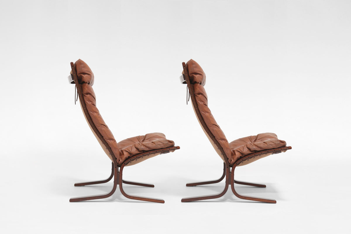 High-Back Siesta Lounge Chairs in Cognac Leather & Plywood by Ingmar Relling for Westnofa, 1960s, Set of 2