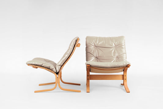 Siesta Lounge Chair & Ottoman in Beige Leather by Ingmar Relling for Westnofa, 1970s, Set of 2