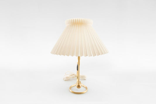 Le Klint 306 Table Lamp in Hand-Folded Paper & Solid Brass by Kaare Klint for Le Klint, 1950s