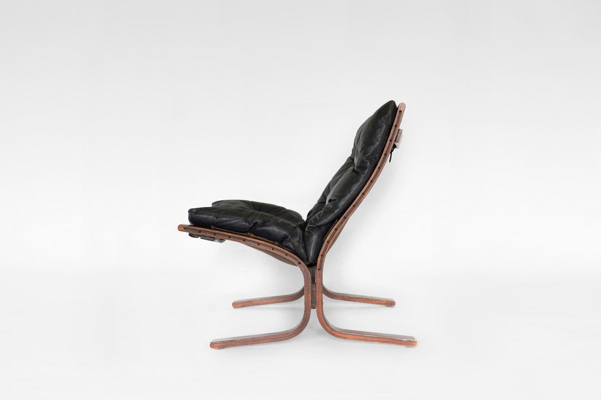 Siesta Lounge Chair in Black Leather & Bent Plywood by Ingmar Relling for Westnofa, 1970s