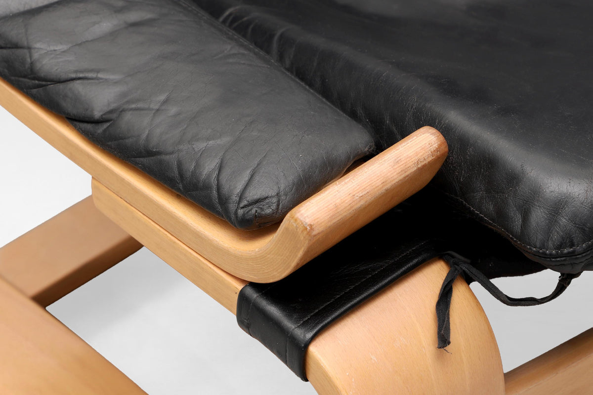Kroken Lounge Chairs in Black Leather & Plywood by Åke Fribytter for Nelo Möbel, 1970s, Set of 2