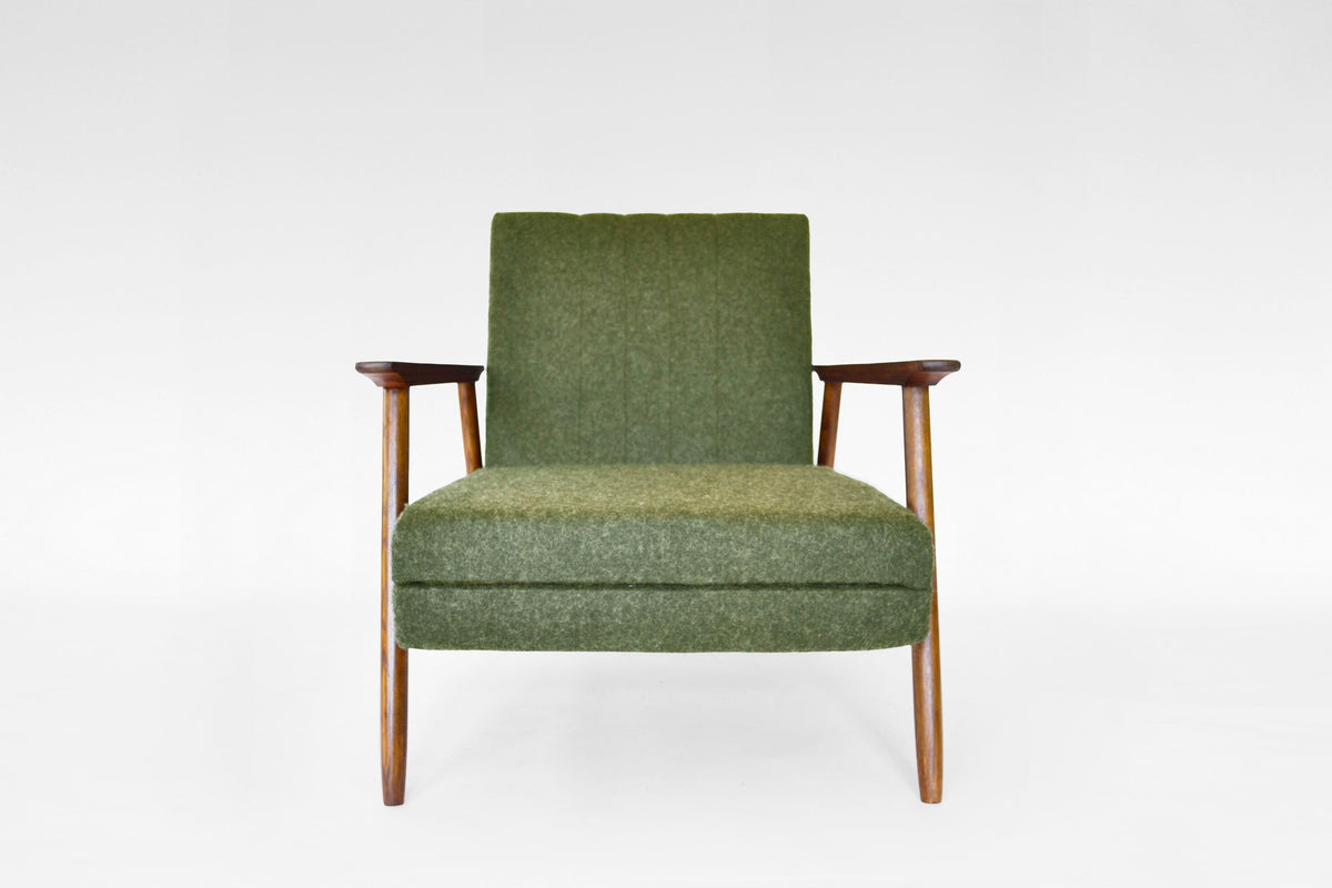 Azuolas Convertible Sleeping Armchair In Moss Green Felt & Oak by V.E. Cukermaniene for VBK, 1970s