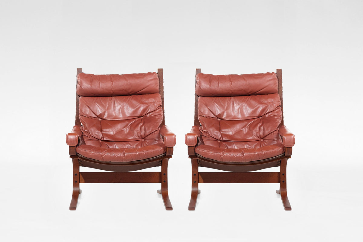 High-Back Siesta Lounge Chairs in Cognac Leather & Plywood by Ingmar Relling for Westnofa, 1960s, Set of 2