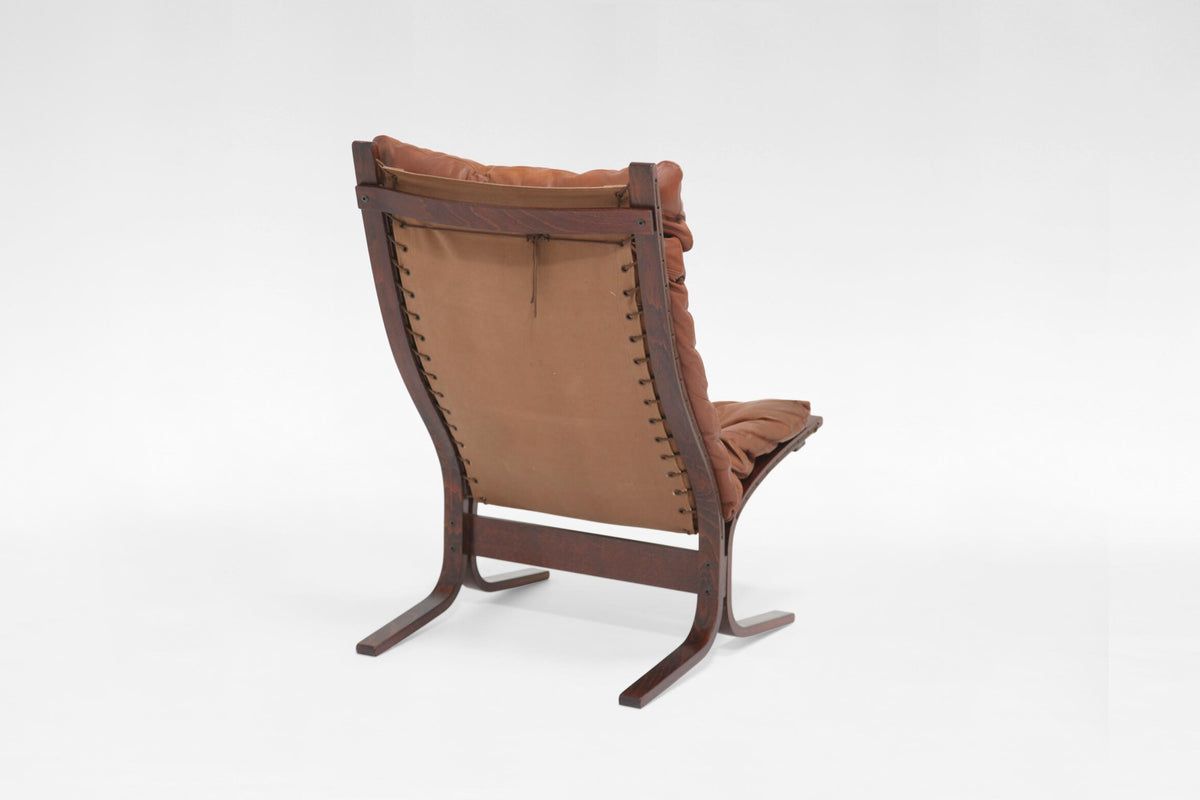 High-Back Siesta Lounge Chair in Cognac Leather & Plywood by Ingmar Relling for Westnofa, 1960s