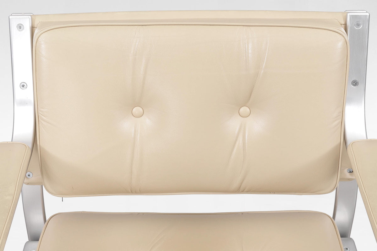 Mondo Armchairs in Beige Leather and Aluminum by Karl Erik Ekselius for JOC Vetlanda, 1970s, Set of 2