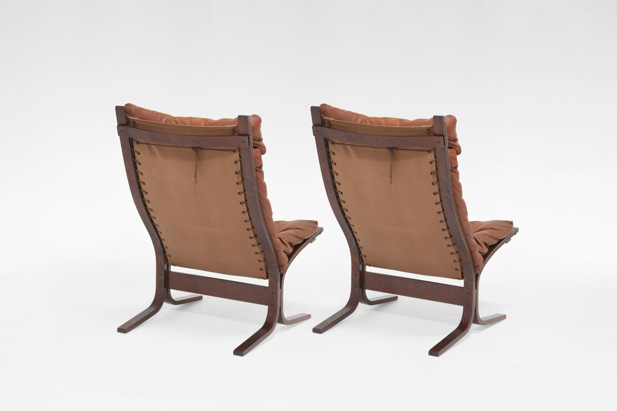 High-Back Siesta Lounge Chairs in Cognac Leather & Plywood by Ingmar Relling for Westnofa, 1960s, Set of 2