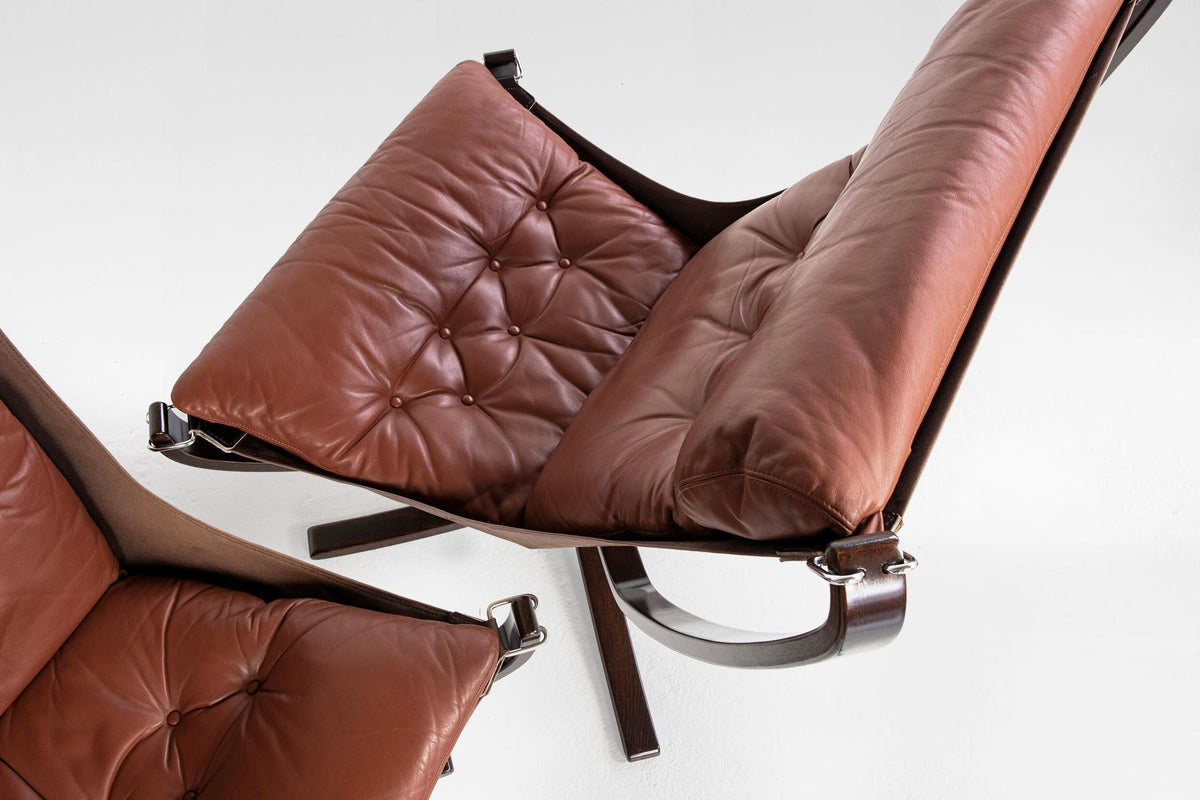 High-Back Falcon Lounge Chairs in Cognac Leather & Plywood by Sigurd Ressell for Vatne Møbler, 1970s, Set of 2