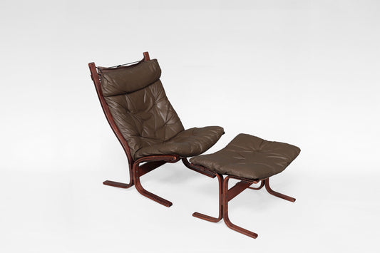 High-Back Siesta Lounge Chair & Ottoman in Brown Leather & Plywood by Ingmar Relling for Westnofa, 1970s