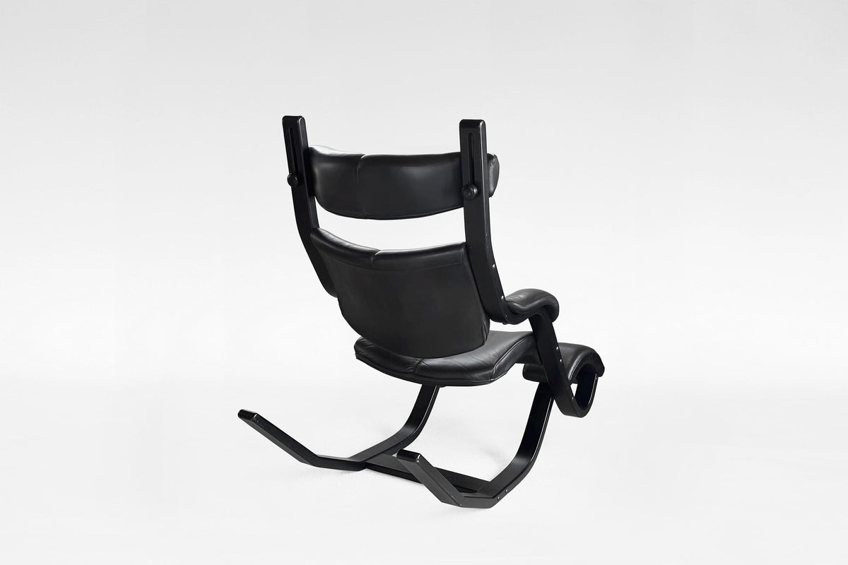 Gravity Balans Lounge Chair in Black Leather & Plywood by Peter Opsvik for Varier, 1990s