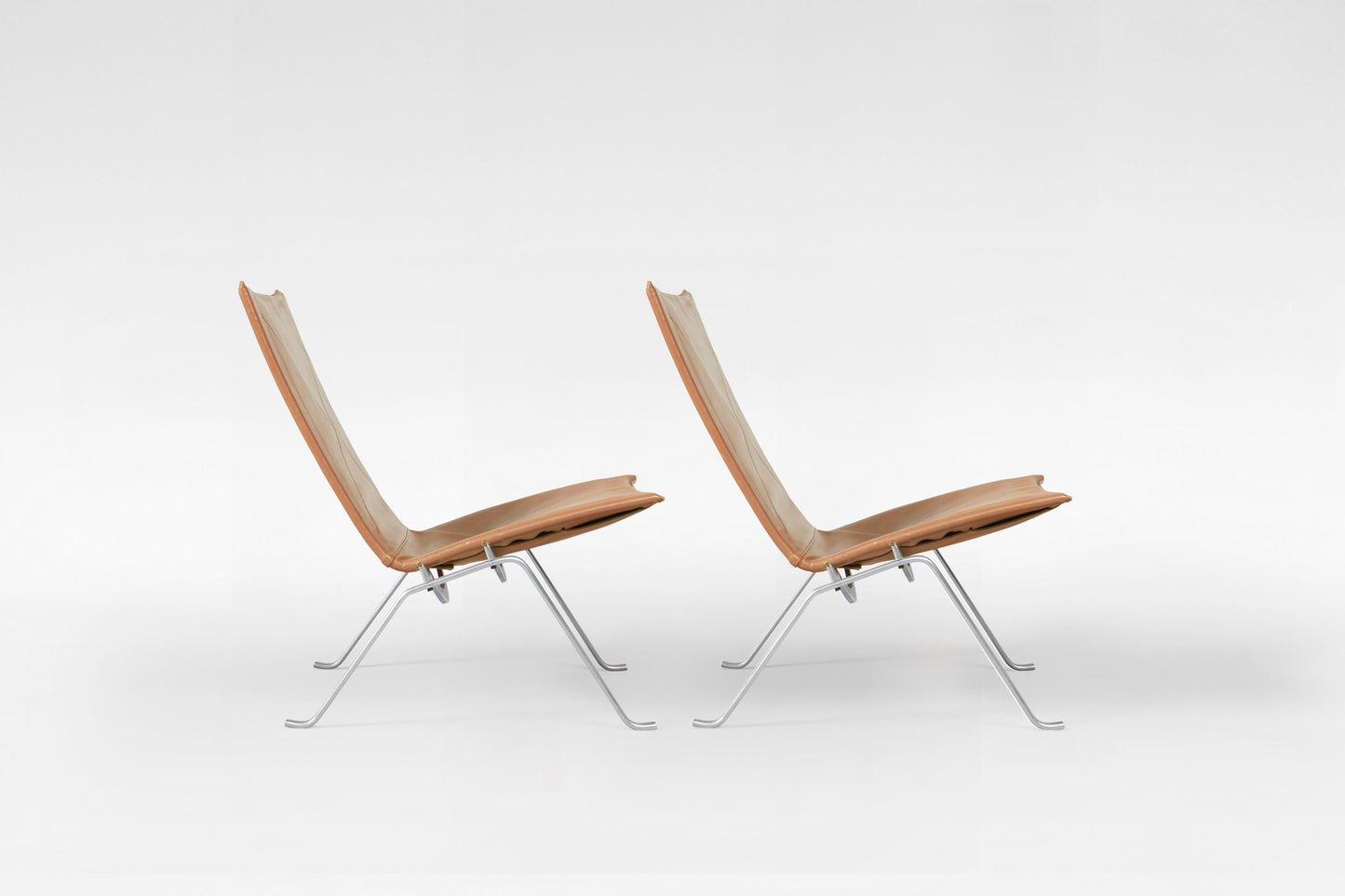 Poul Kjærholm PK22 Lounge Chair Fritz Hansen Denmark 1950s Set of 2: Cognac Leather, Steel Frame, Scandinavian Modern
