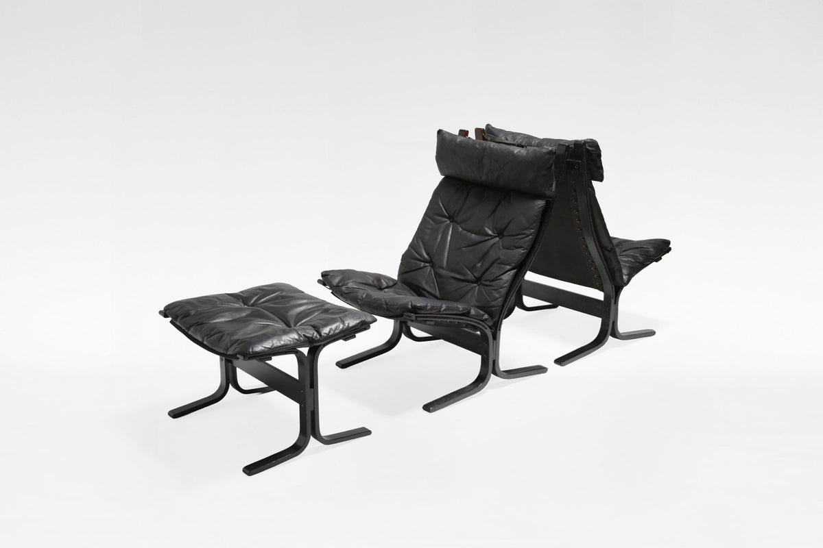 Siesta Lounge Chairs & Ottoman in  Black Leather & Plywood by Ingmar Relling for Westnofa, 1970s, Set of 3