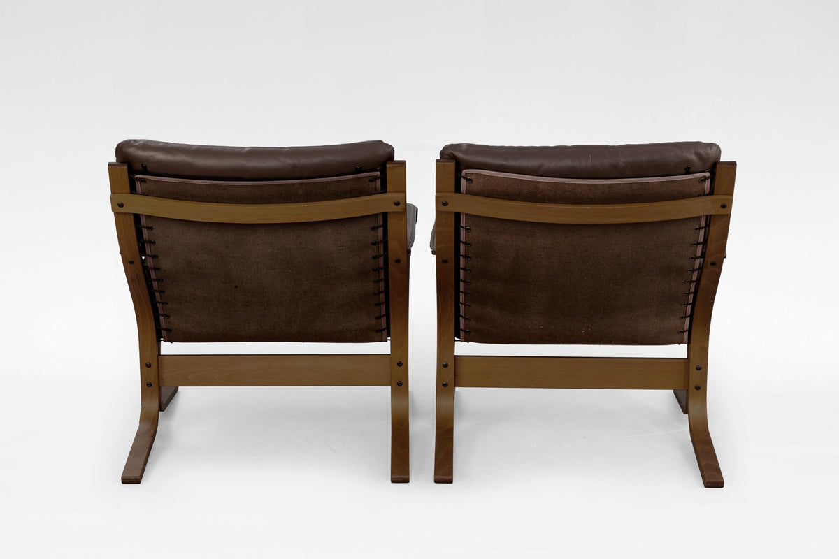 Siesta Lounge Chairs & Ottoman in Brown Leather & Plywood by Ingmar Relling for Westnofa, 1970s, Set of 3