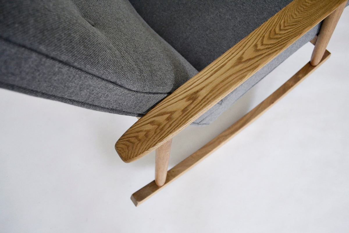 Azuolas Rocking Chair in Grey Fabric & Solid Natural Oak by V.E. Cukermaniene for VBK, 1970s