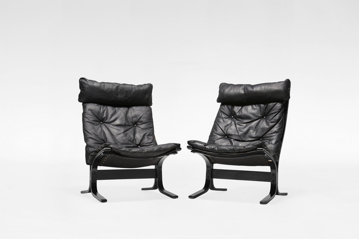 Siesta Lounge Chairs & Ottoman in  Black Leather & Plywood by Ingmar Relling for Westnofa, 1970s, Set of 3
