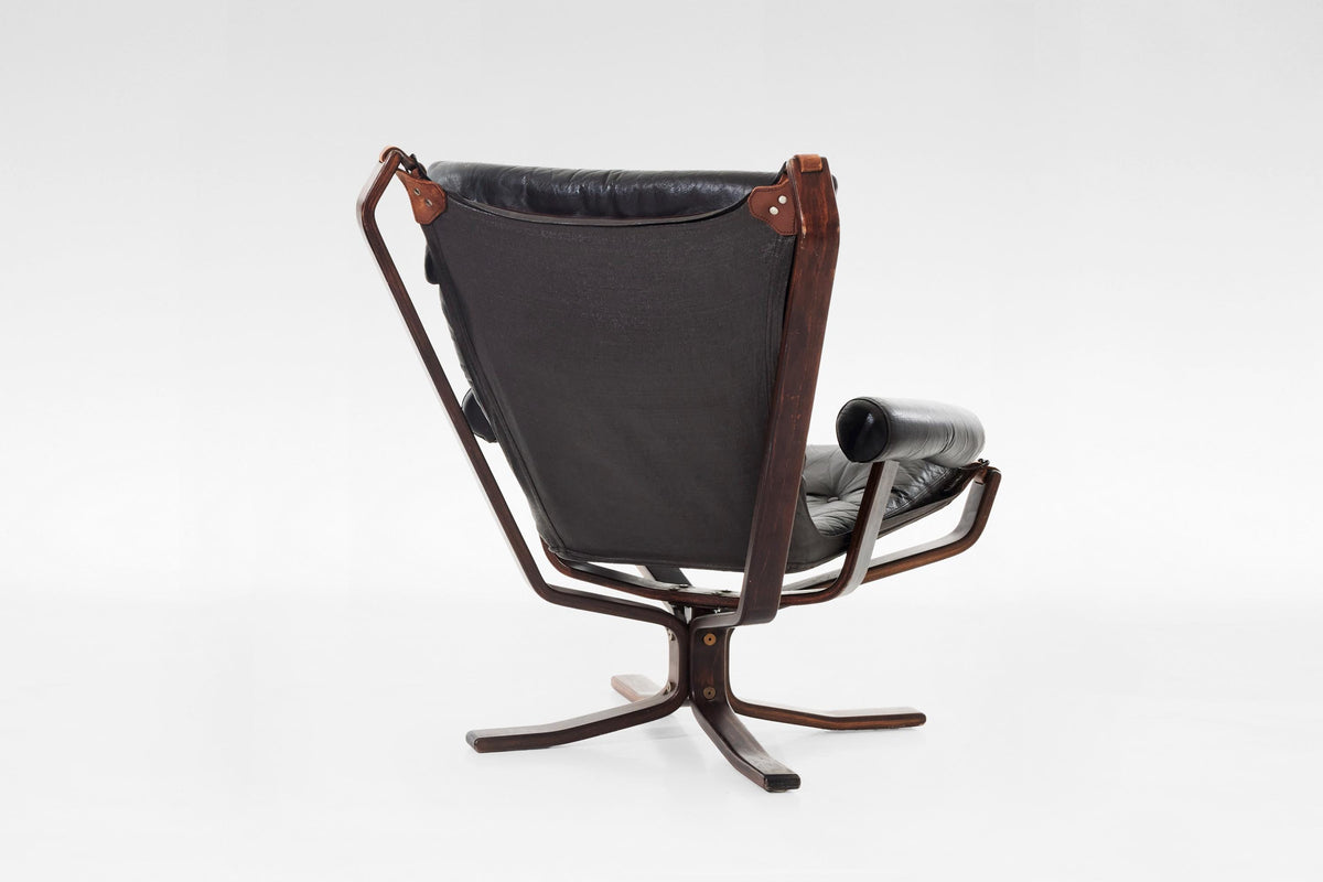 Superstar Lounge Chair in Black Leather & Bent Plywood by Sigurd Ressell for Trygg Møbler, 1970s