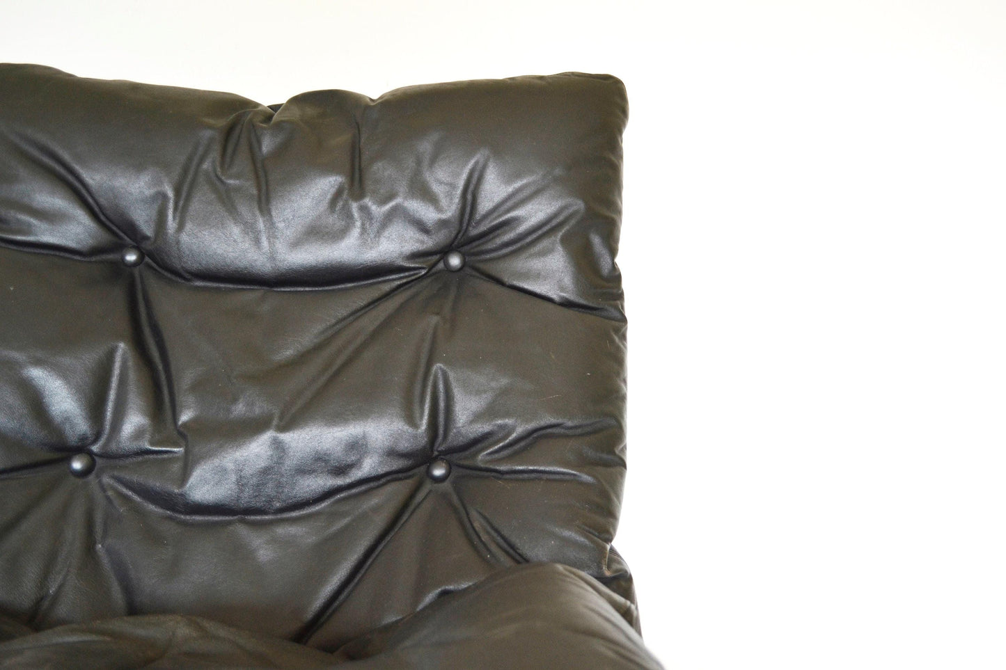 Vintage Black Leather Brown Plywood Siesta Chair Ingmar Relling Westnofa Denmark 1970s set of 2 Scandinavian Mid Century Modern Furniture