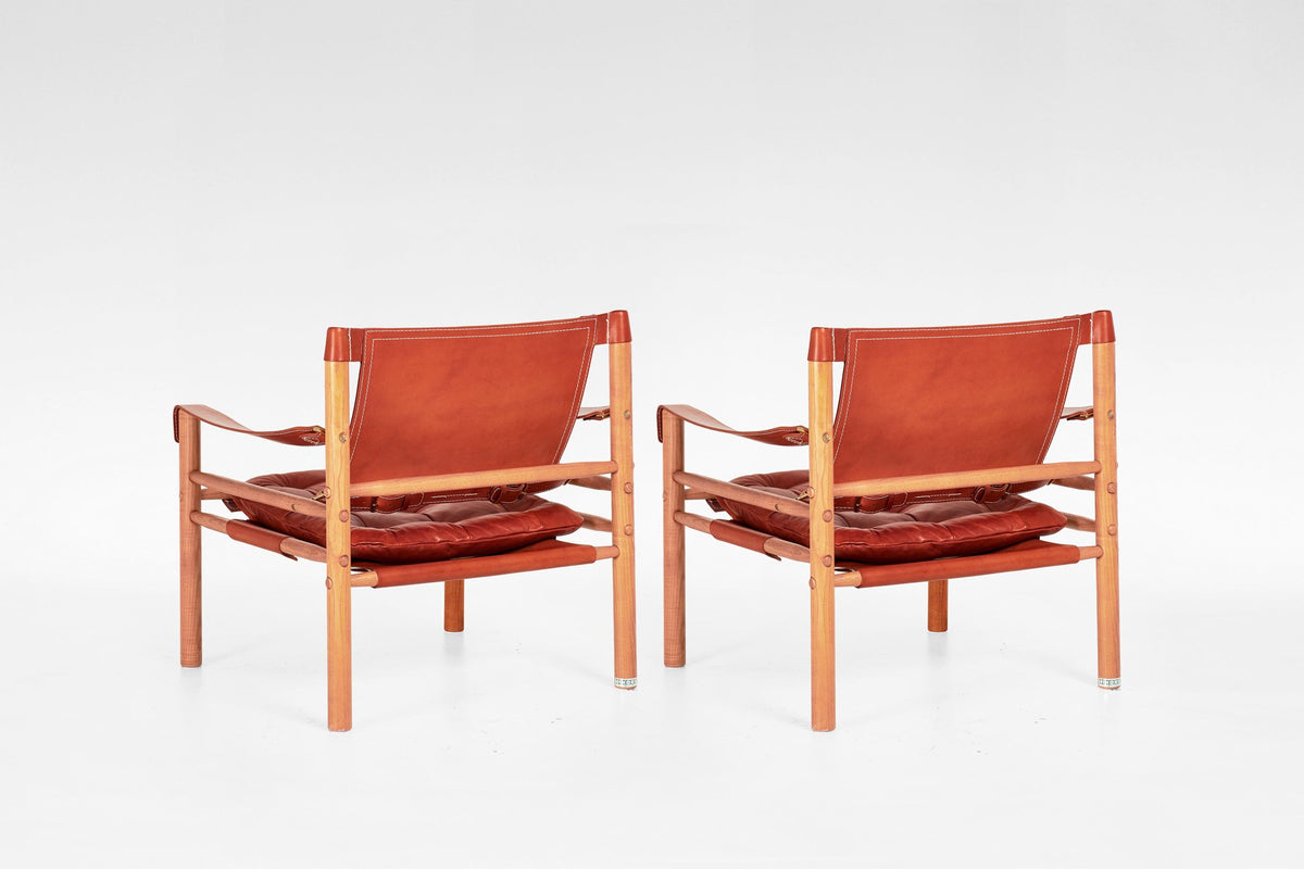 Scirocco Safari Lounge Chairs in Red Leather & Ash by Arne Norell for Arne Norell AB, 1960s, Set of 2