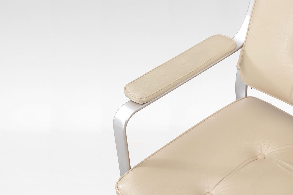 Mondo Armchairs in Beige Leather and Aluminum by Karl Erik Ekselius for JOC Vetlanda, 1970s, Set of 2