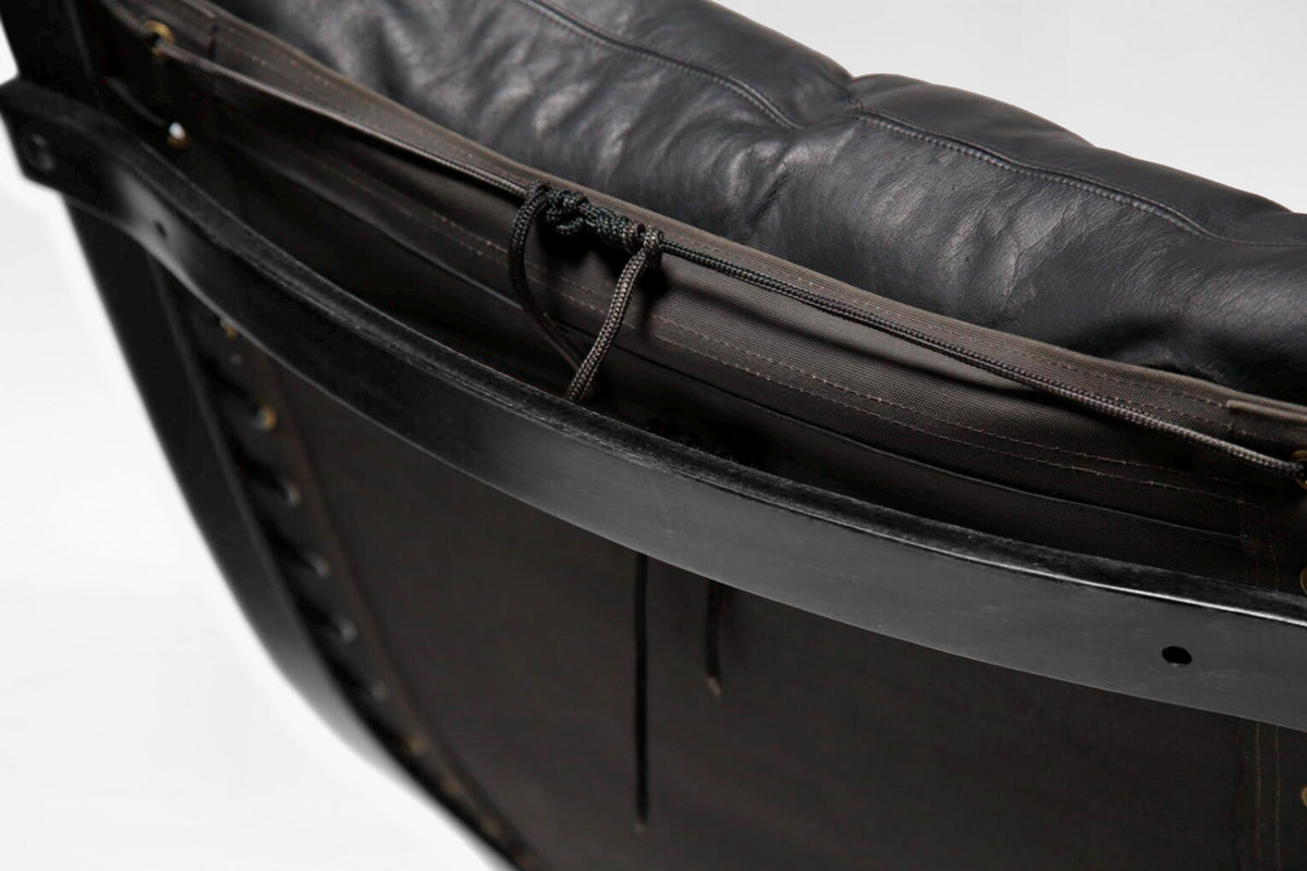 Siesta Lounge Chairs & Ottoman in  Black Leather & Plywood by Ingmar Relling for Westnofa, 1970s, Set of 3