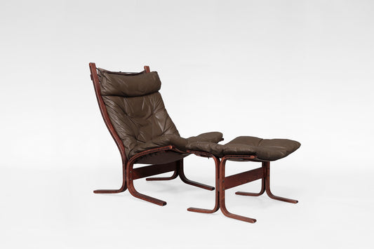 High-Back Siesta Lounge Chair & Ottoman in Brown Leather & Plywood by Ingmar Relling for Westnofa, 1970s