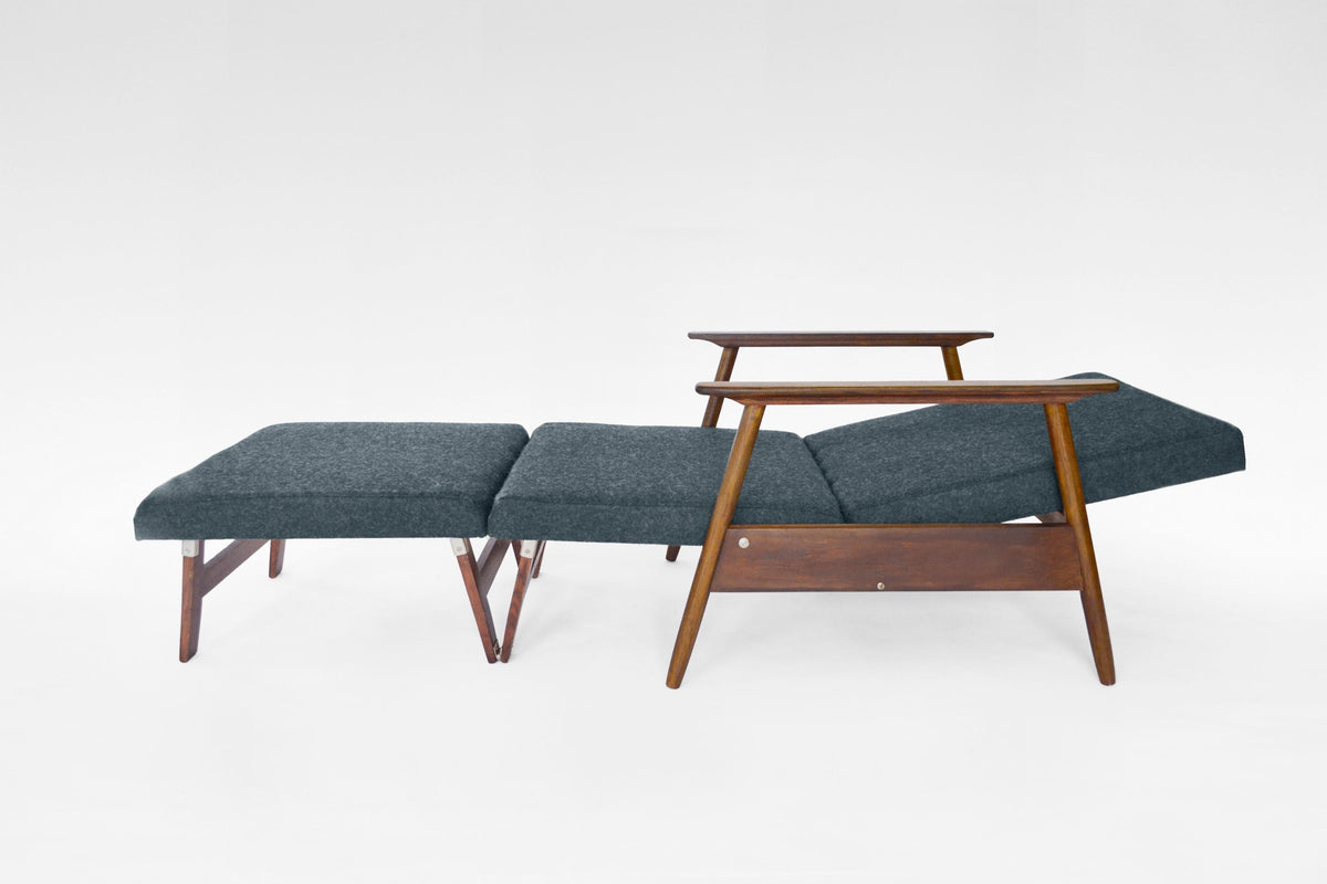 Azuolas Convertible Sleeping Armchair In Ocean Blue Felt & Oak by V.E. Cukermaniene for VBK, 1970s